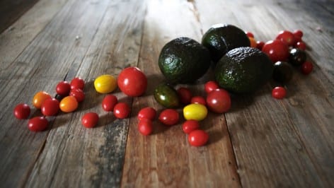 2014Avocado+tomatoes1KharenHill